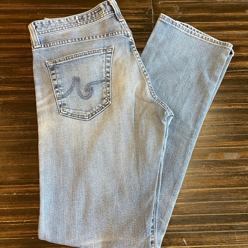 AG “The Graduate” Tailored Leg